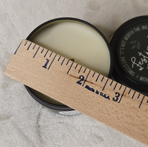 Festivus Soy Wood Wick Candle Brown Sugar and Baked Pastry 4 oz - Picture 7 of 7